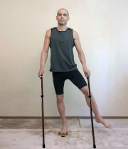 Магнитно балансиращо стъпало с топка 